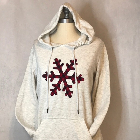 Maurices Comfy Buffalo Plaid Snowflake 